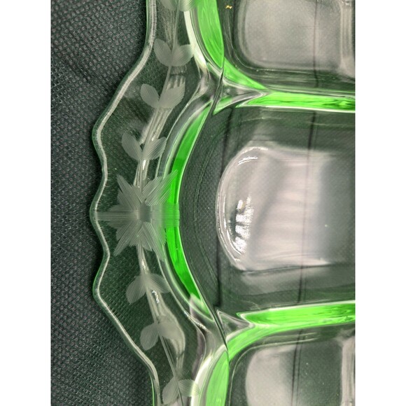 Cambridge Etched Green Uranium Glass 5-part Relish Serving Dish W/Ornate Stand - Picture 8 of 16
